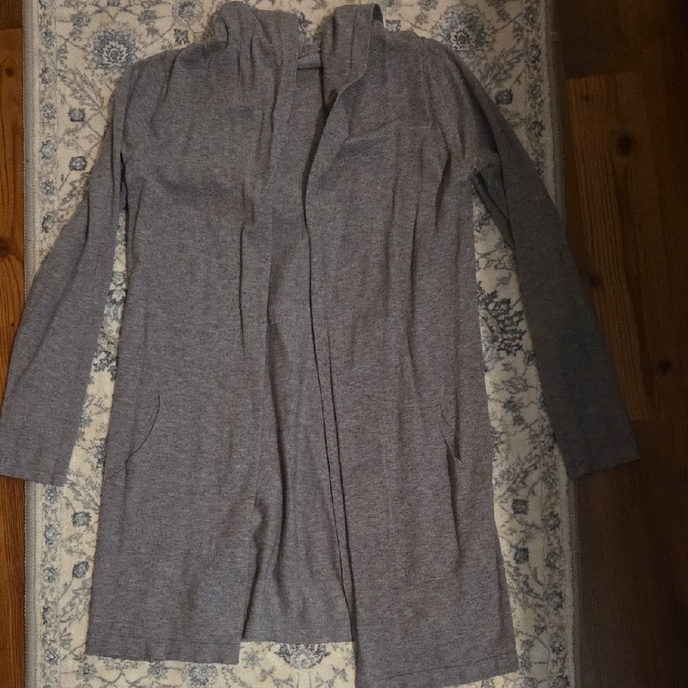 open front, hooded cardigan, with pockets